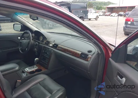 2005 Ford Five Hundred Limited z USA, uszkodzony, nr VIN 1FAHP25155G154820